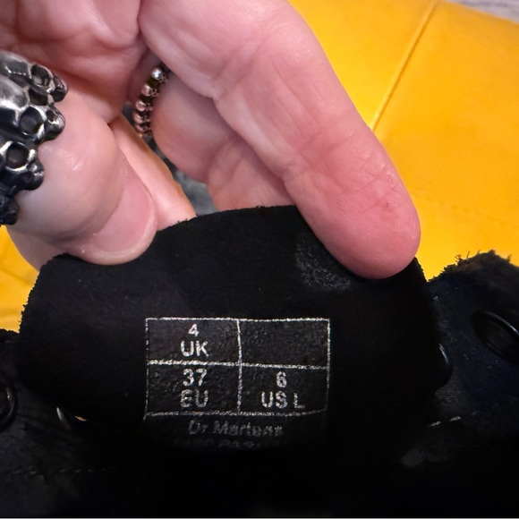 Dr. Martens 1460 Pascal Boots Women's 6 Tie-Dye Black Suede Black Y2K - Picture 6 of 6